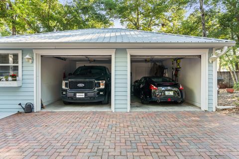 A home in Santa Rosa Beach