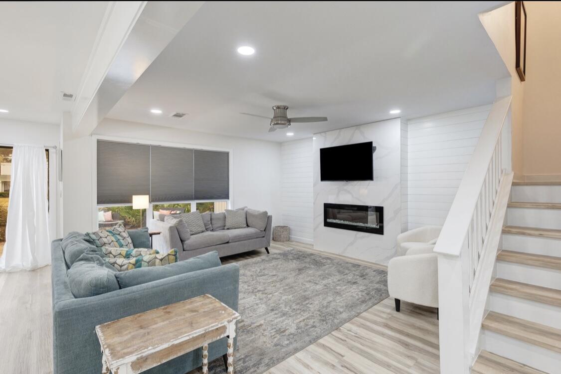 SANDPIPER VILLAGE CONDO - Residential Lease