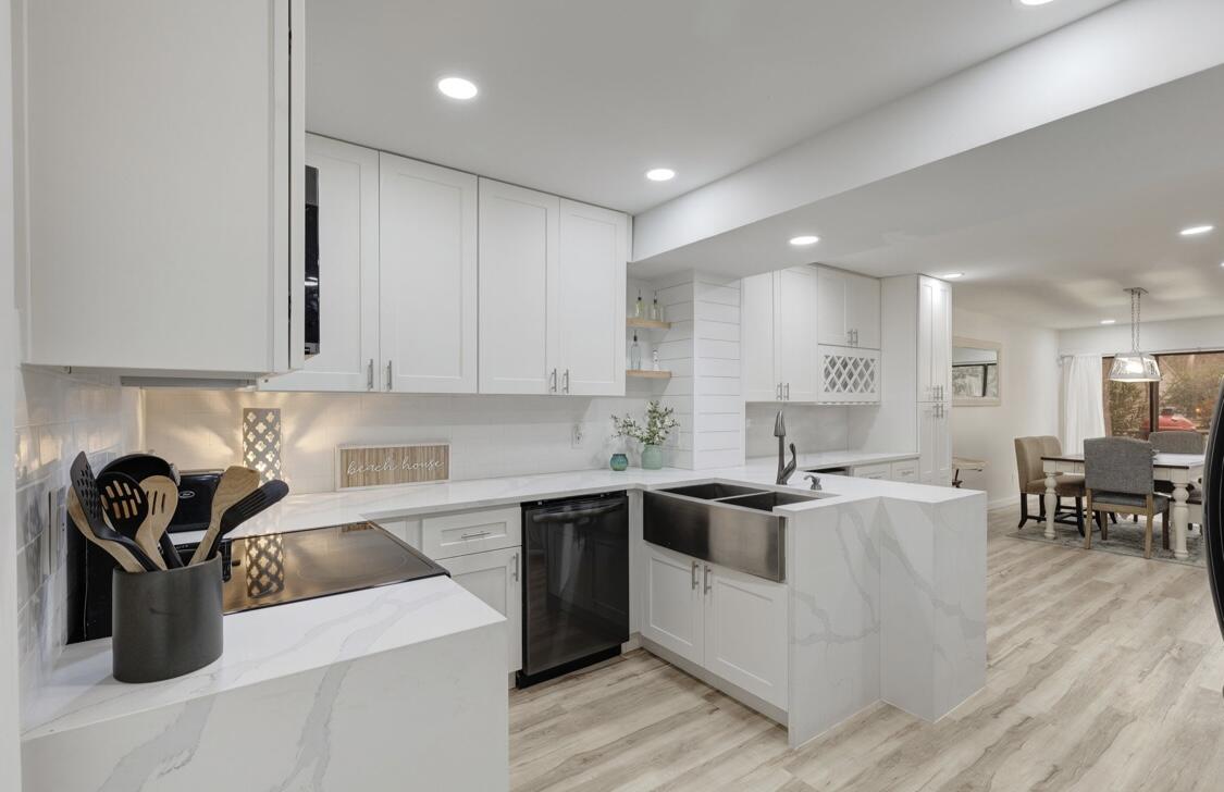 SANDPIPER VILLAGE CONDO - Residential Lease