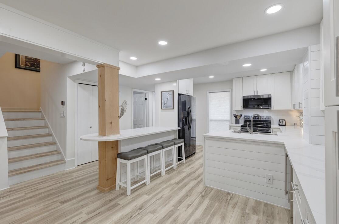 SANDPIPER VILLAGE CONDO - Residential Lease
