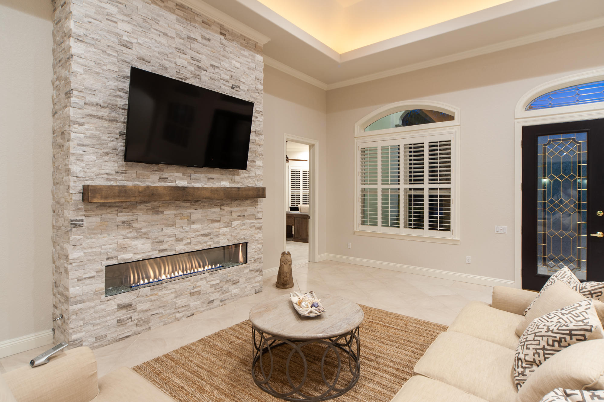 BURNT PINE - Residential