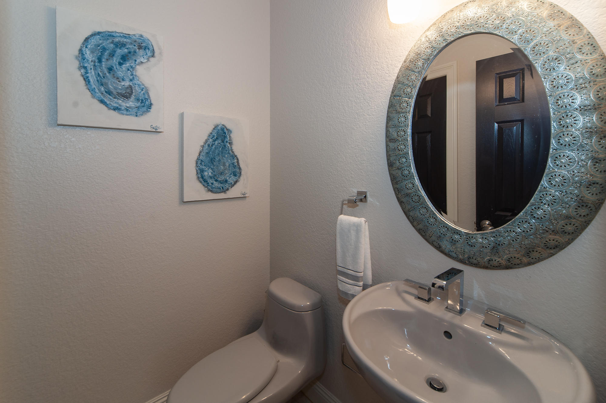 BURNT PINE - Residential