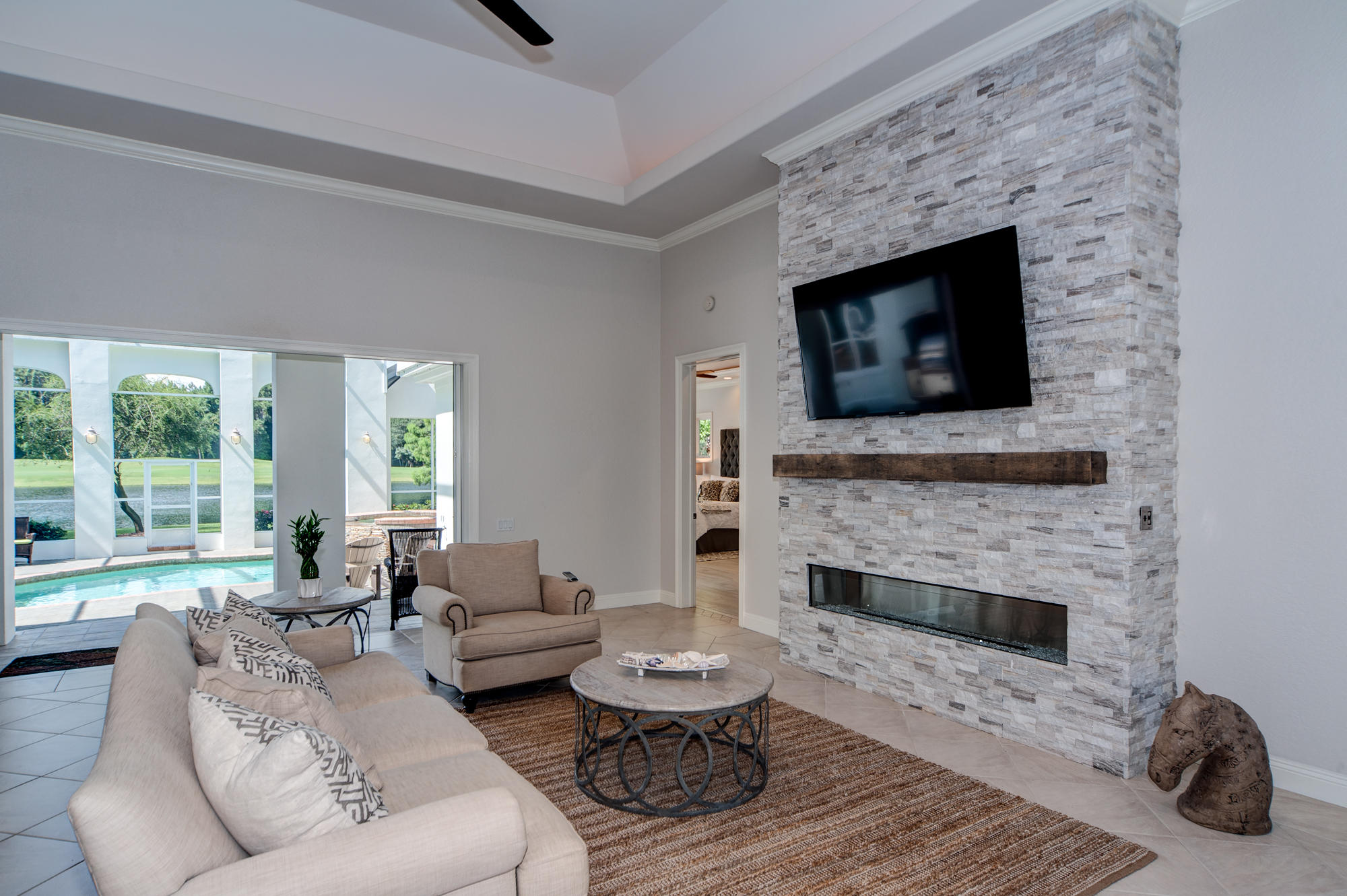 BURNT PINE - Residential