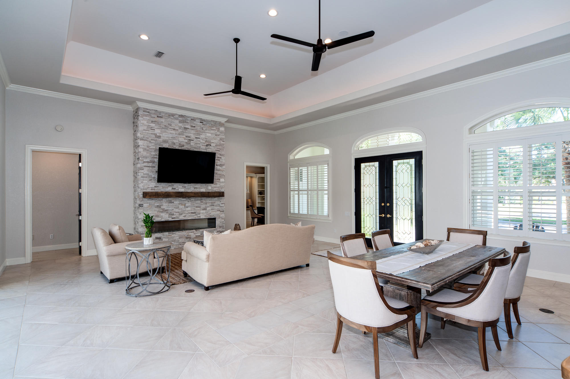 BURNT PINE - Residential