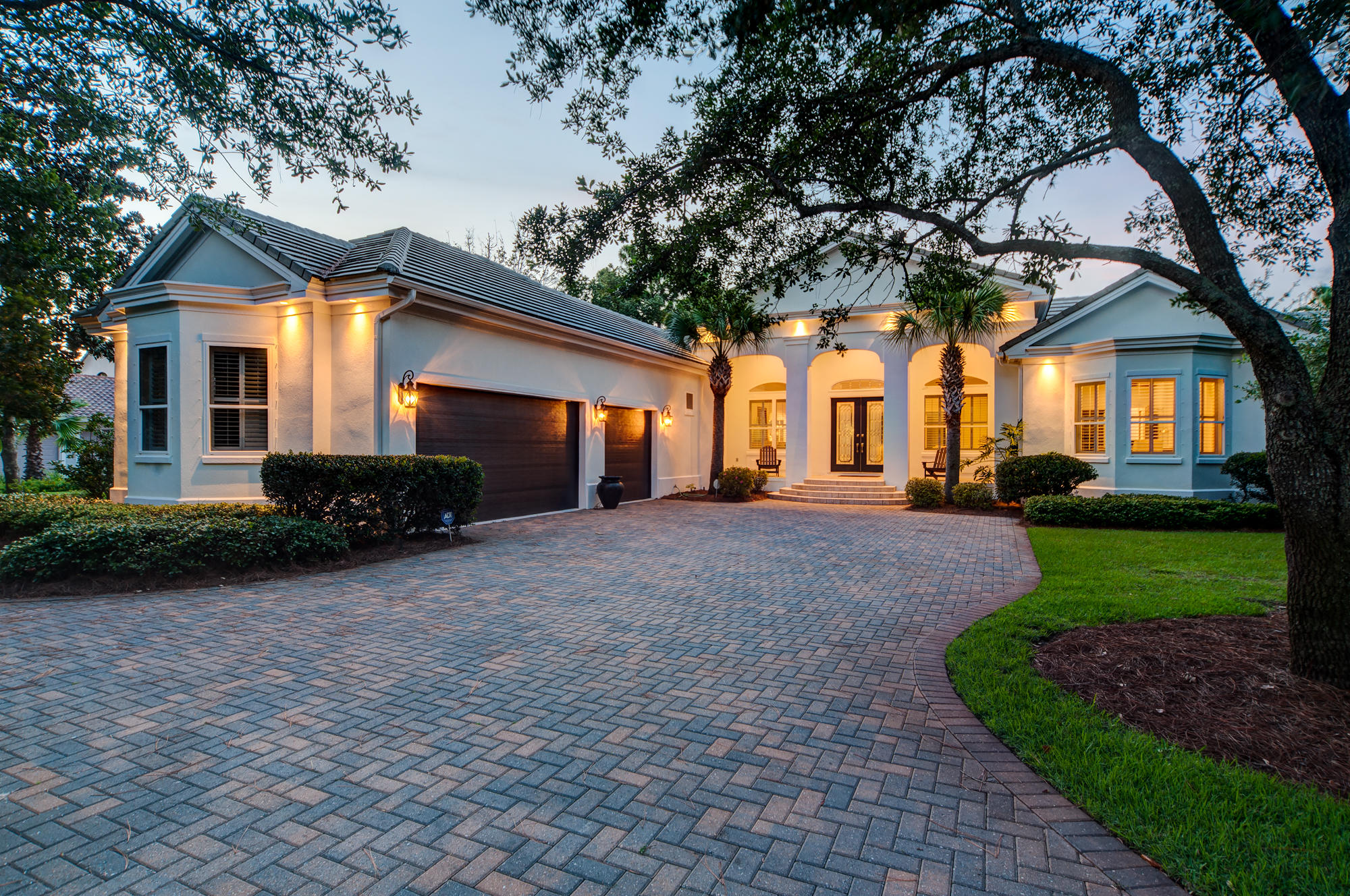 BURNT PINE - Residential