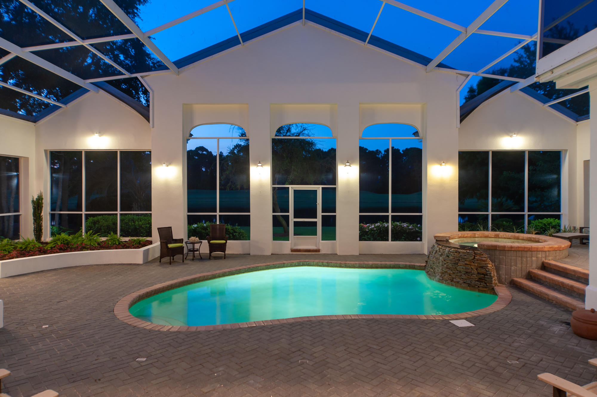 BURNT PINE - Residential