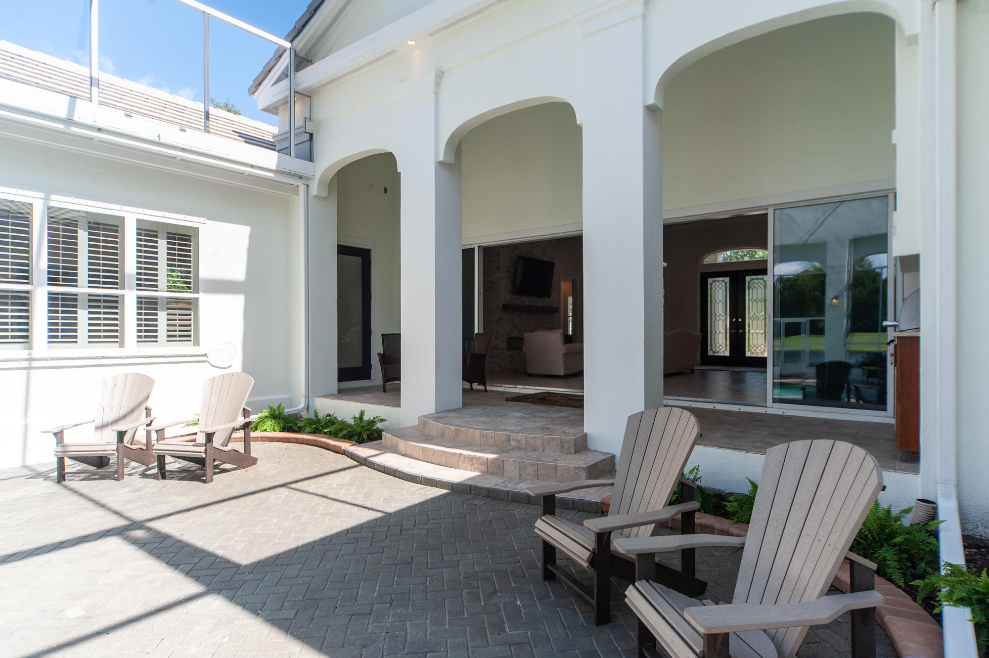 BURNT PINE - Residential