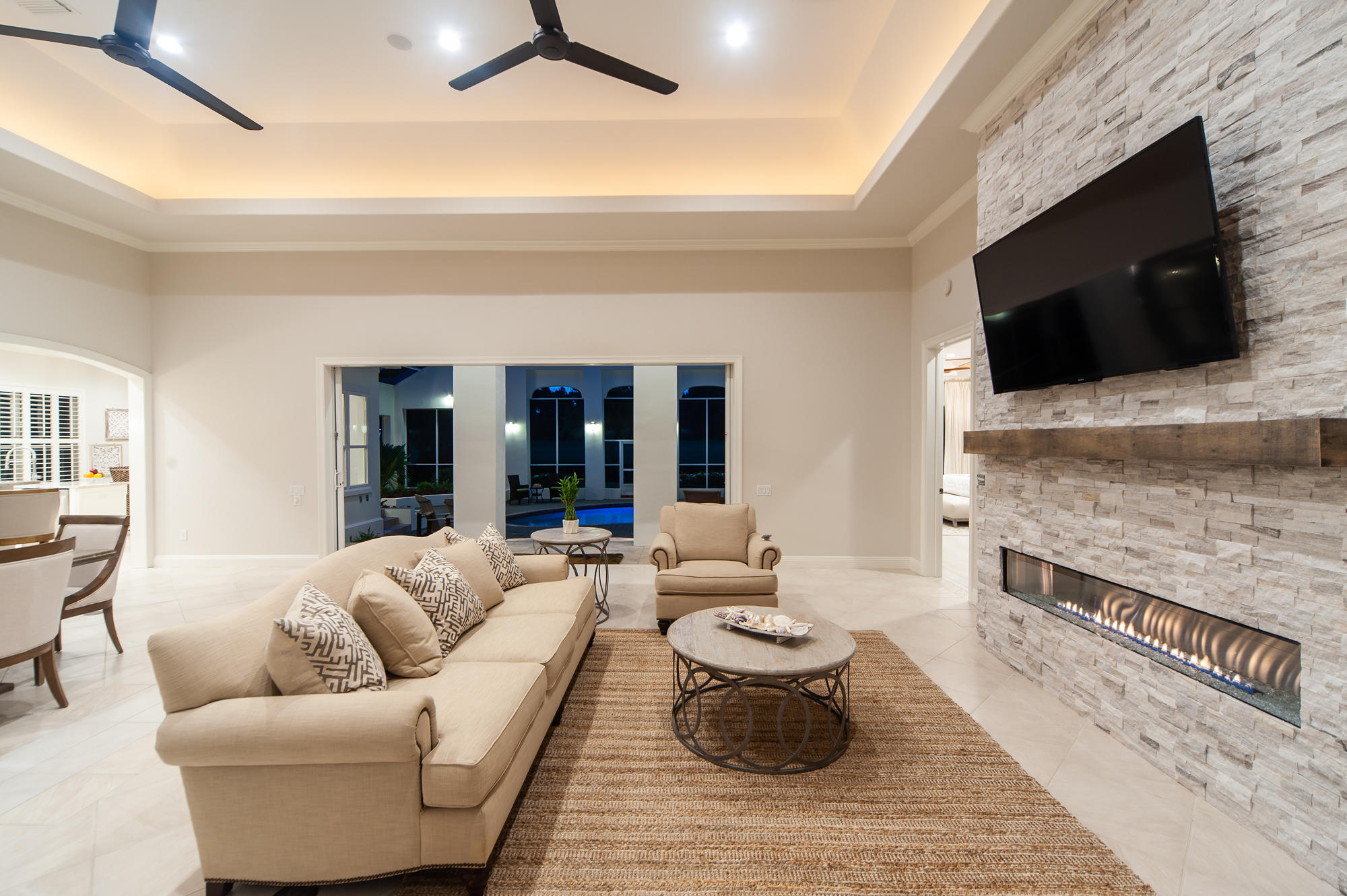 BURNT PINE - Residential