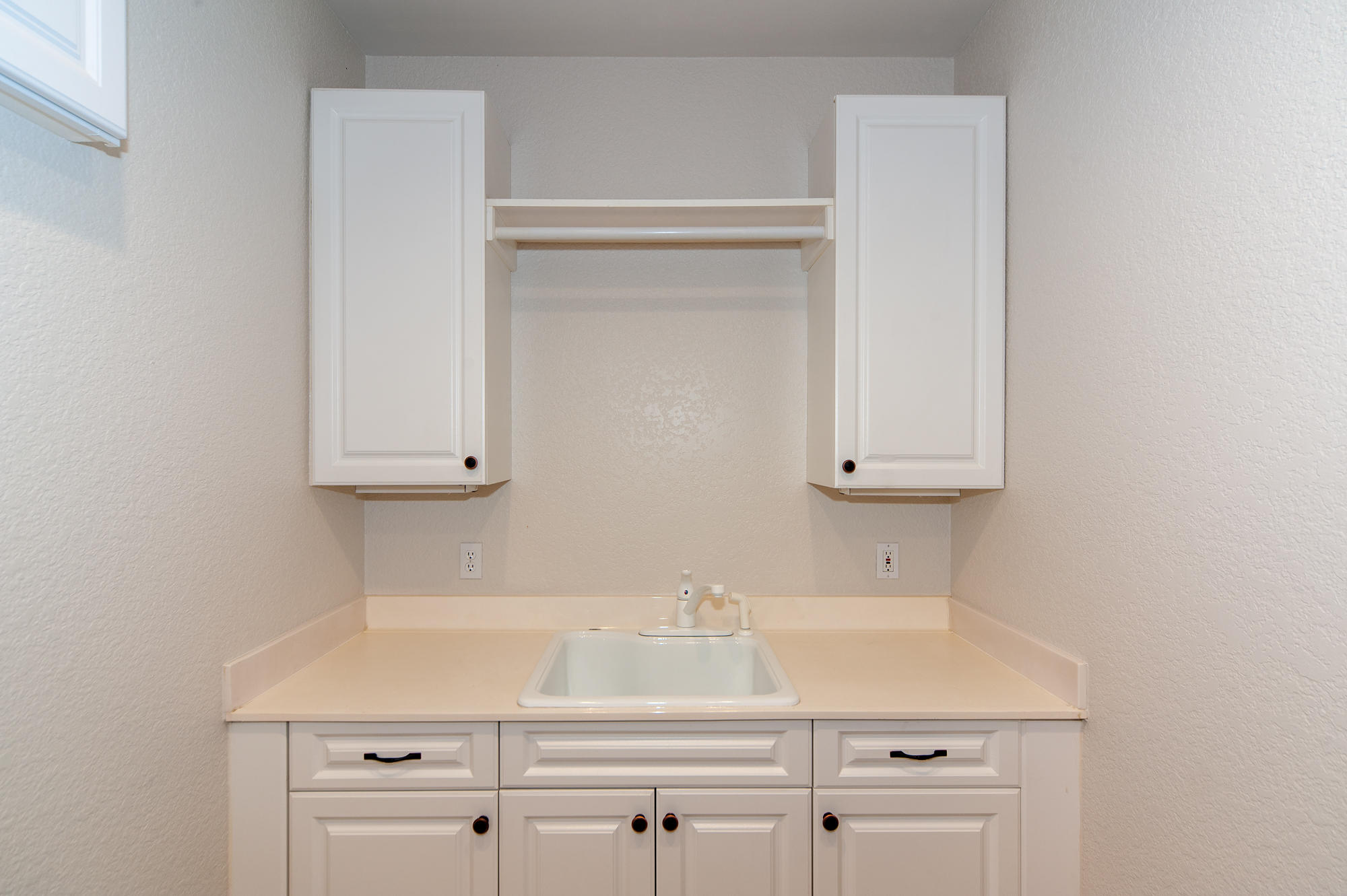 BURNT PINE - Residential