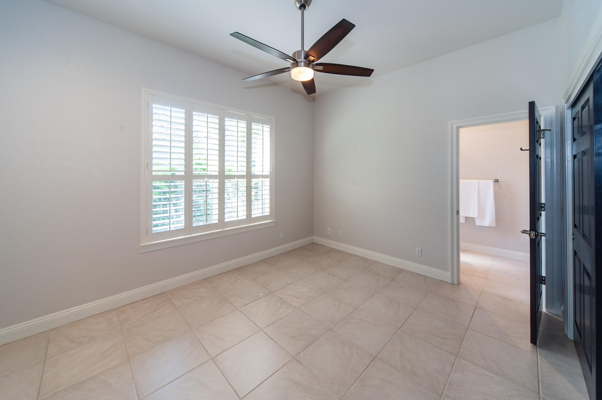 BURNT PINE - Residential