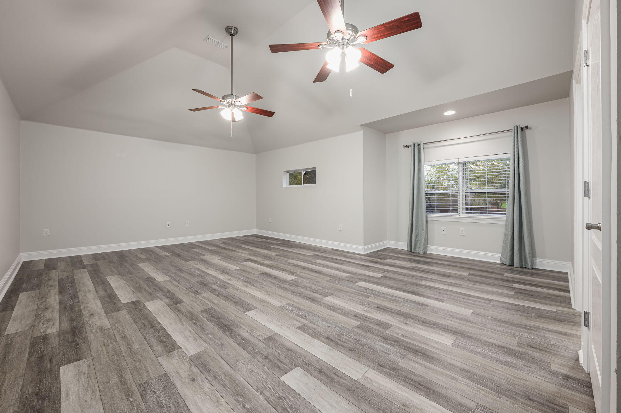 SWIFT CREEK PH 4 - Residential Lease