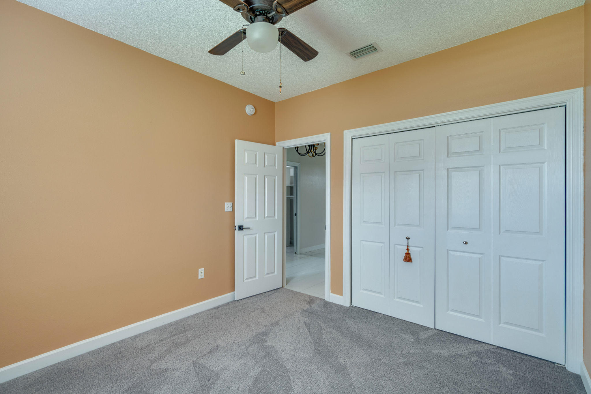 Escada S/D - Residential