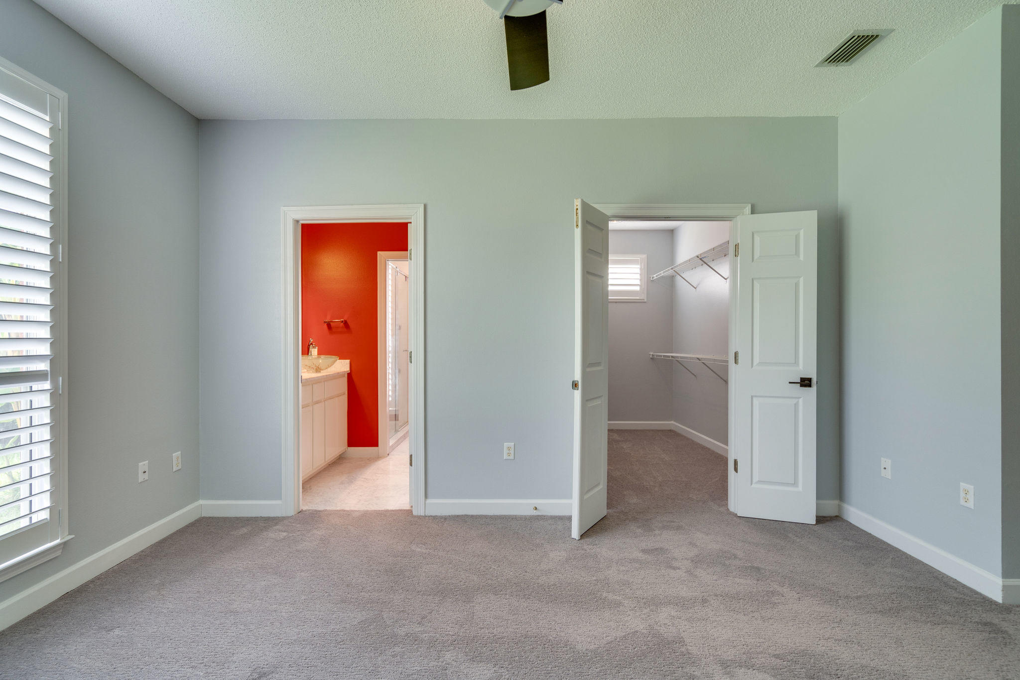 Escada S/D - Residential