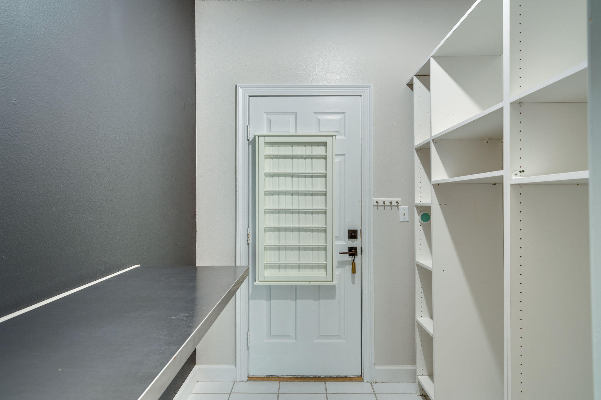 Escada S/D - Residential