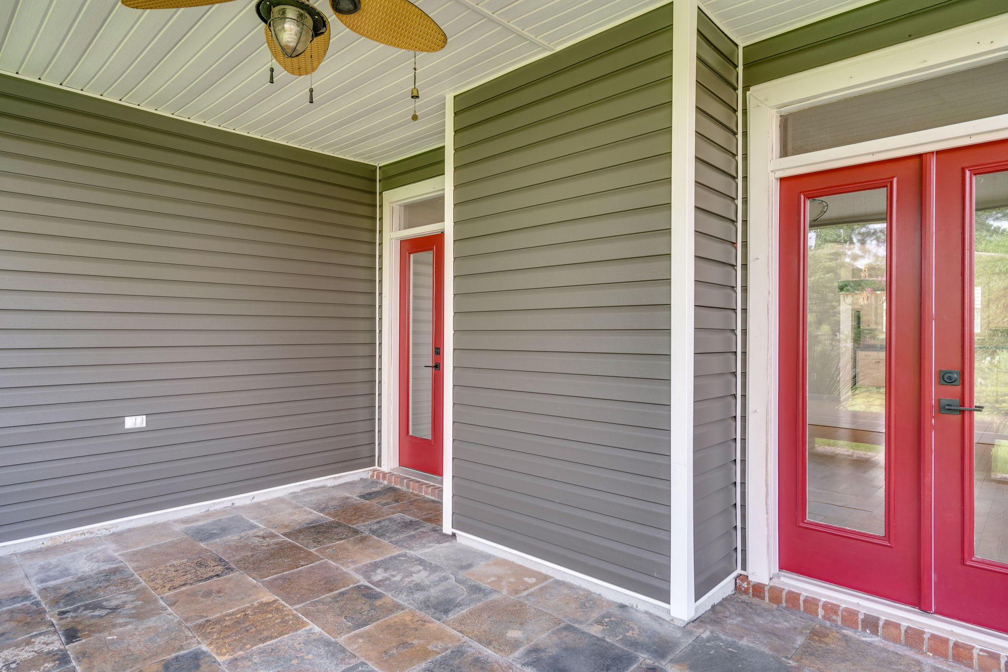 Escada S/D - Residential