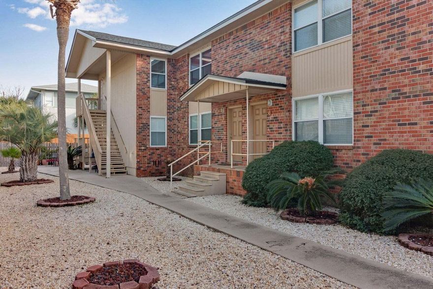 INVESTORS! RARE OPPORTUNITY TO OWN A 6-UNIT ALL BRICK TOWNHOME COMPLEX ON OKALOOSA ISLAND! SHORT TERM RENTALS ALLOWED. 5 of 6 units are already occupied with long term lease agreements in place. All units are currently advertised / rented $1,250 - $1,600 per month. Units range from 850-1100 square foot. 5 of the units are 2 bedroom 1.5 bath, and 1 unit is 1 bedroom 1.5 bath. New roof installed 2021. Units B, C, and D are 2 story units (bedrooms upstairs), and others are all on one level. Unit F resides on the second story. GCC MLS #42508114, Commercial MLS #975267