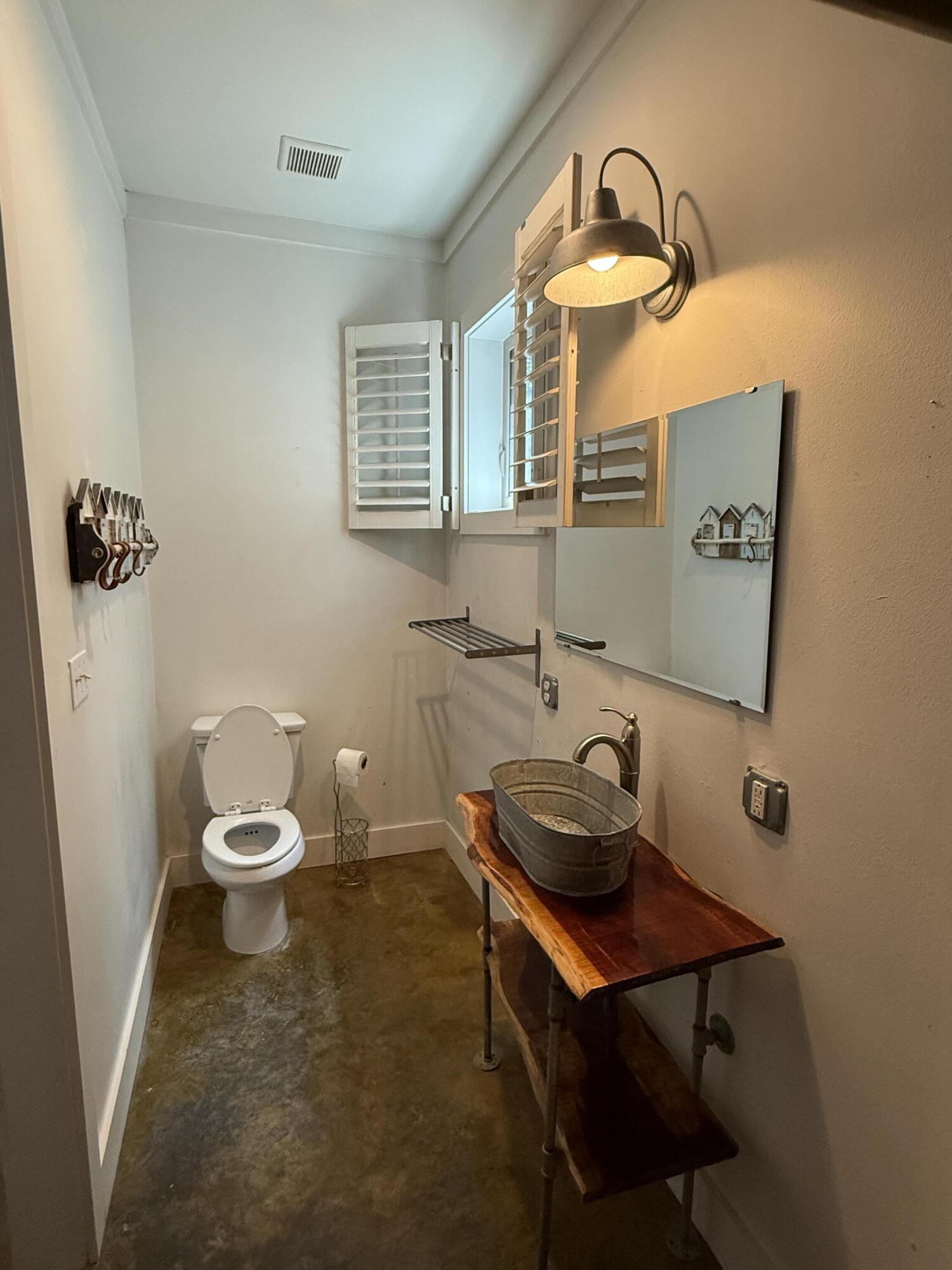 ROLLING DUNES ESTATES UNIT 1 - Residential Lease