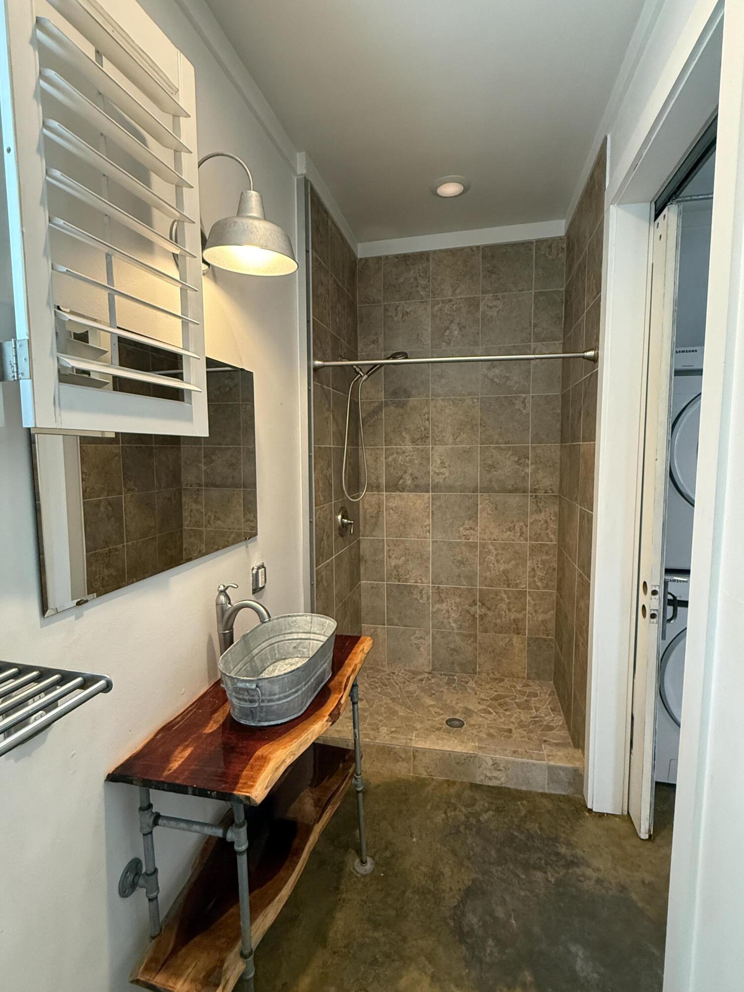 ROLLING DUNES ESTATES UNIT 1 - Residential Lease