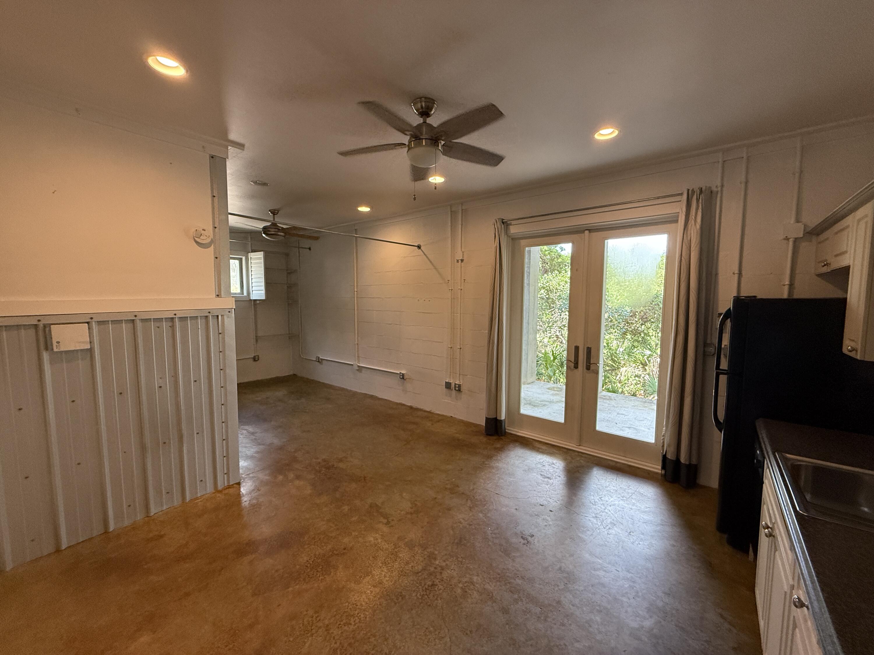 ROLLING DUNES ESTATES UNIT 1 - Residential Lease