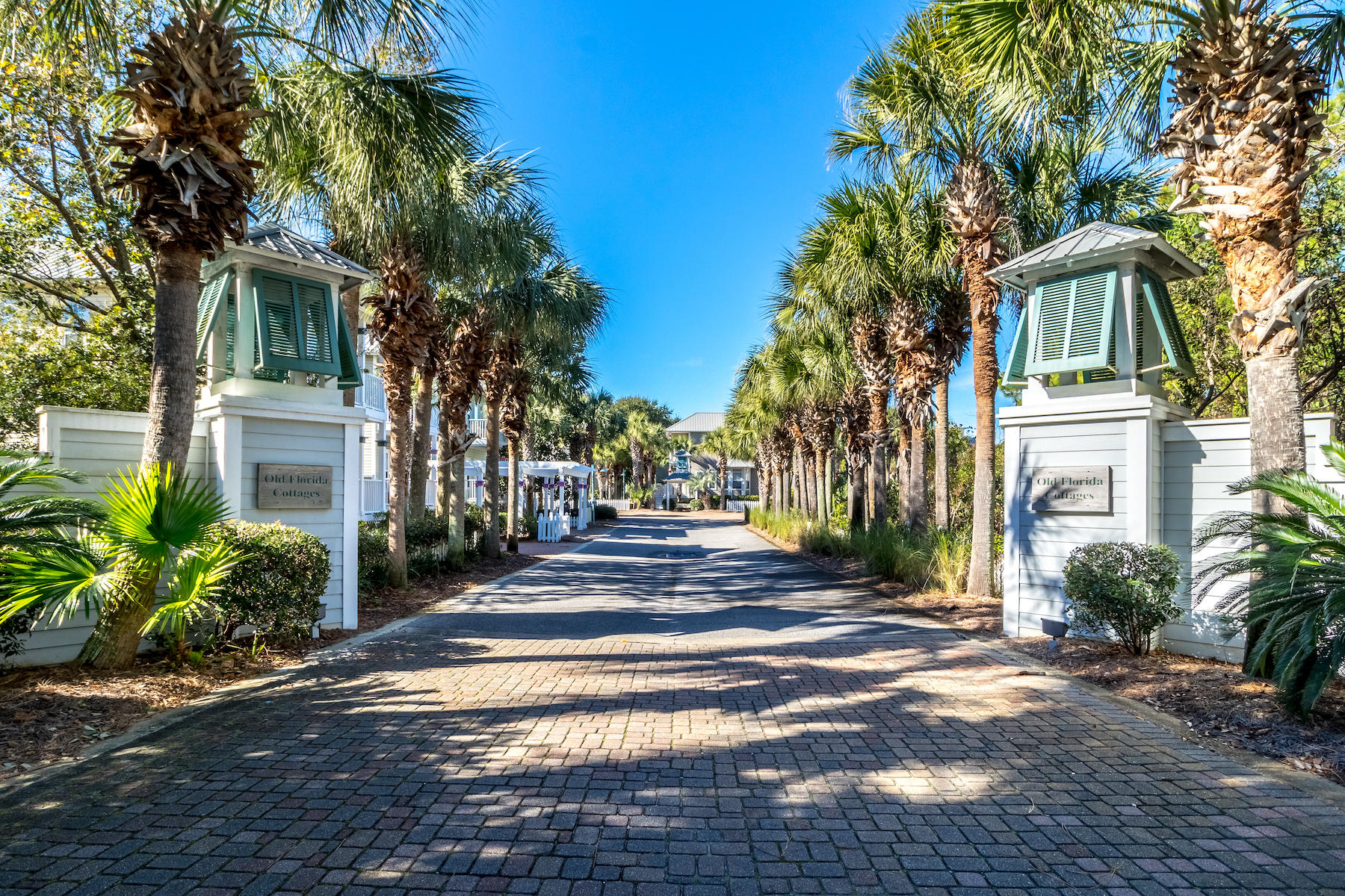 OLD FLORIDA COTTAGES - Residential