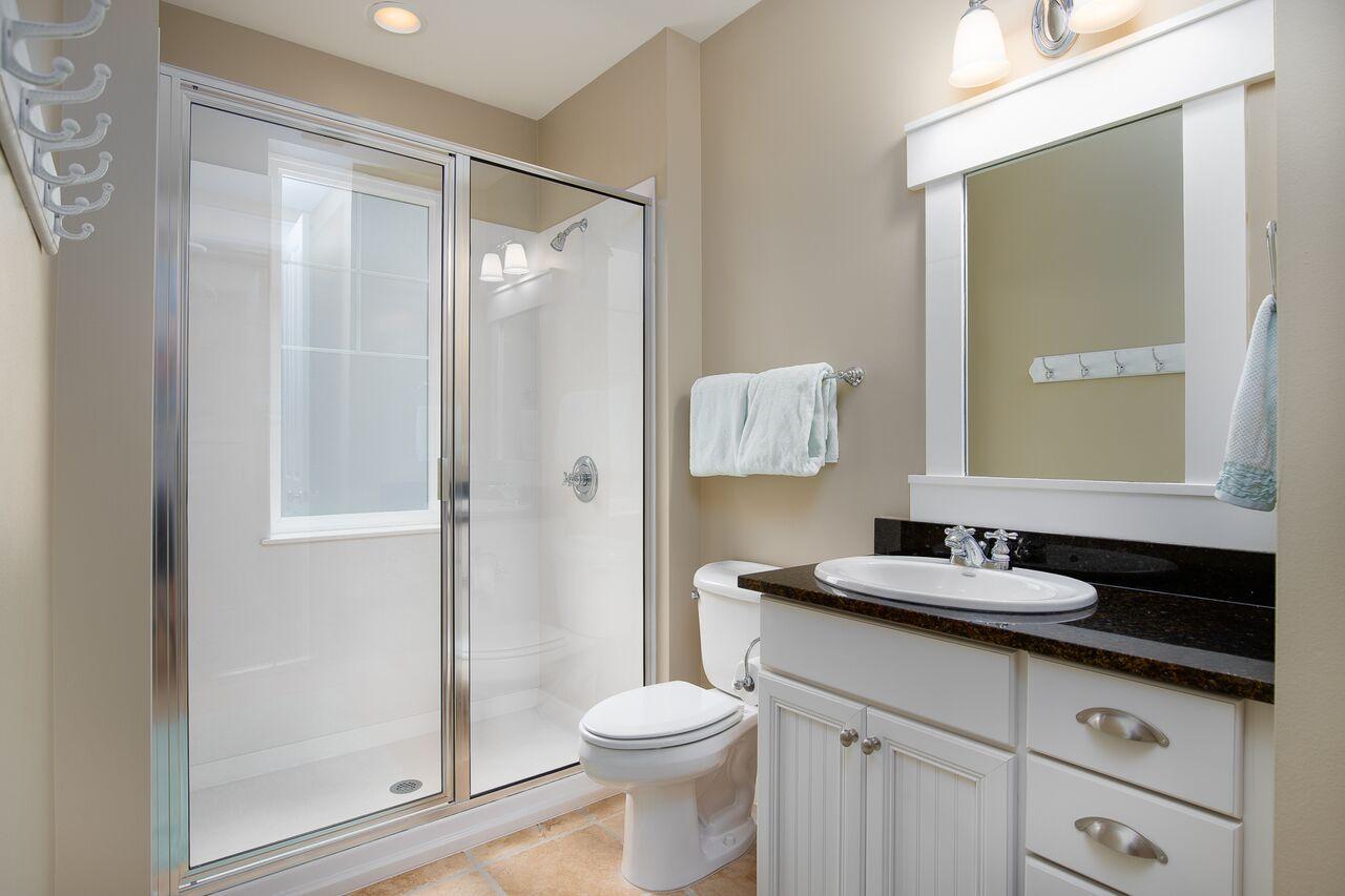 LAUREL GROVE - Residential