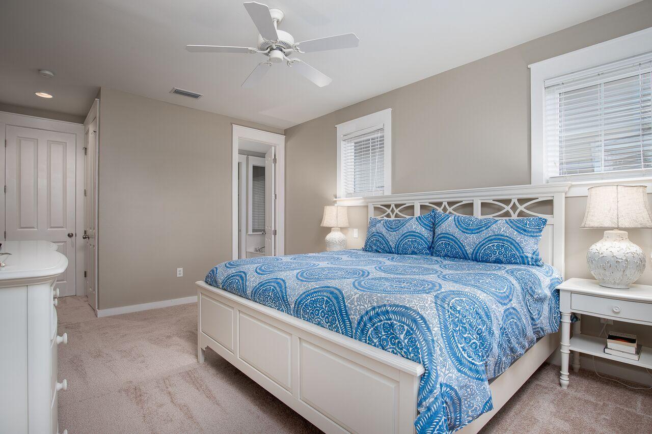 LAUREL GROVE - Residential