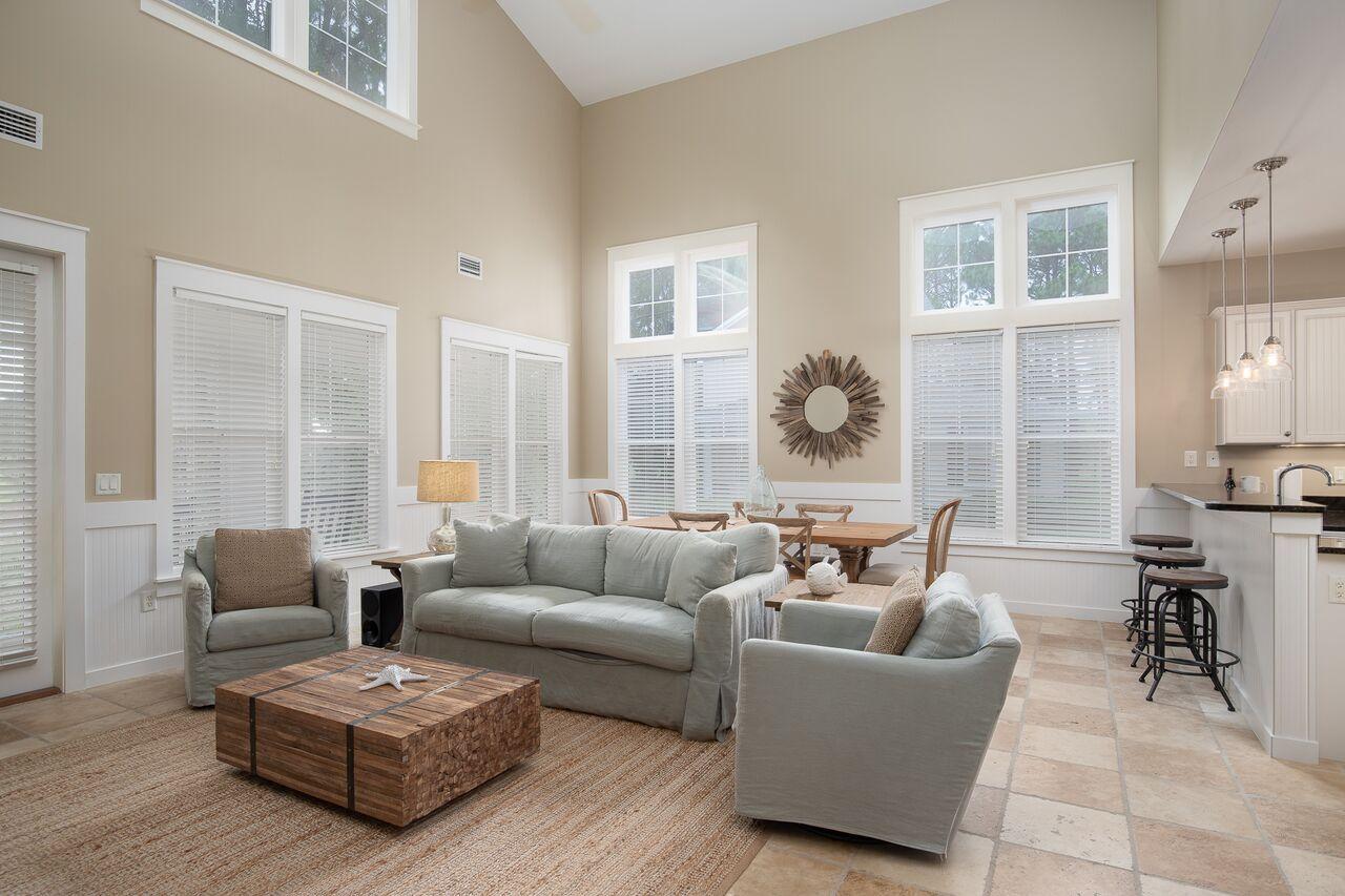 LAUREL GROVE - Residential