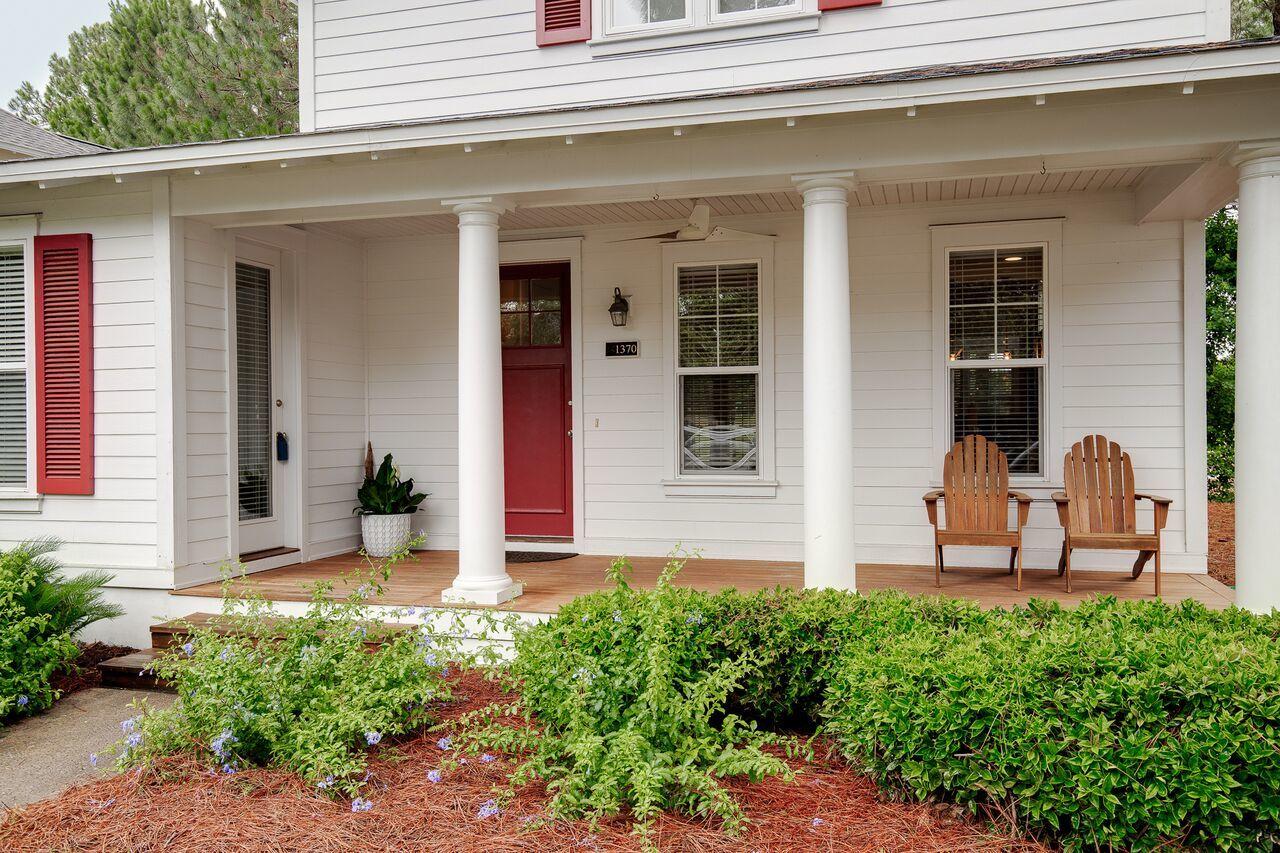 LAUREL GROVE - Residential