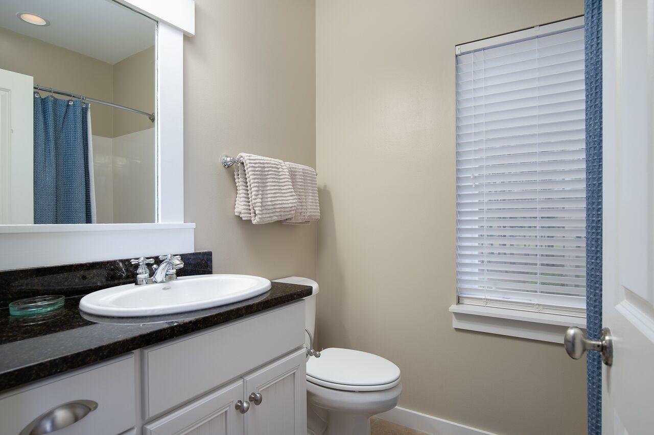 LAUREL GROVE - Residential