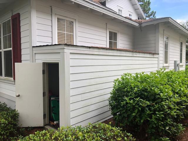 LAUREL GROVE - Residential