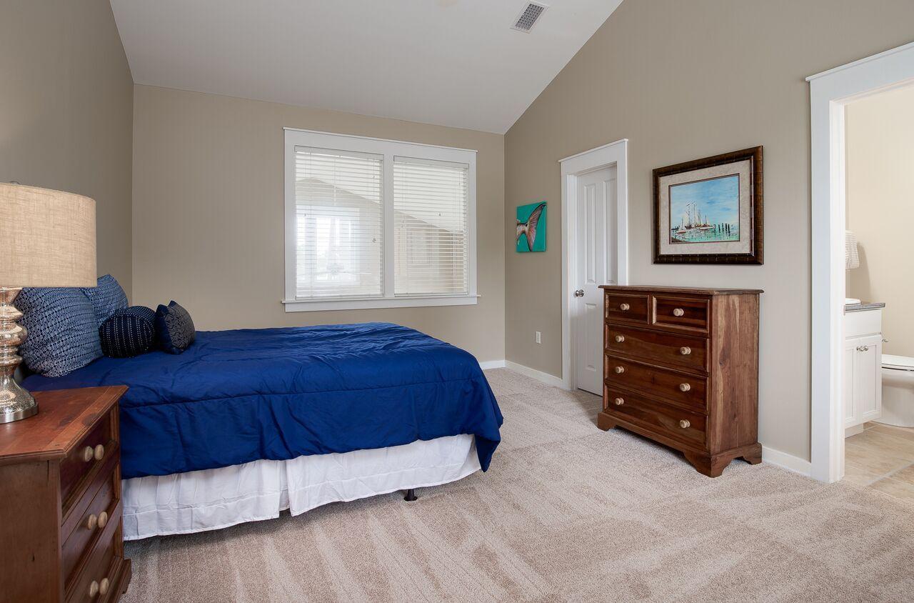 LAUREL GROVE - Residential