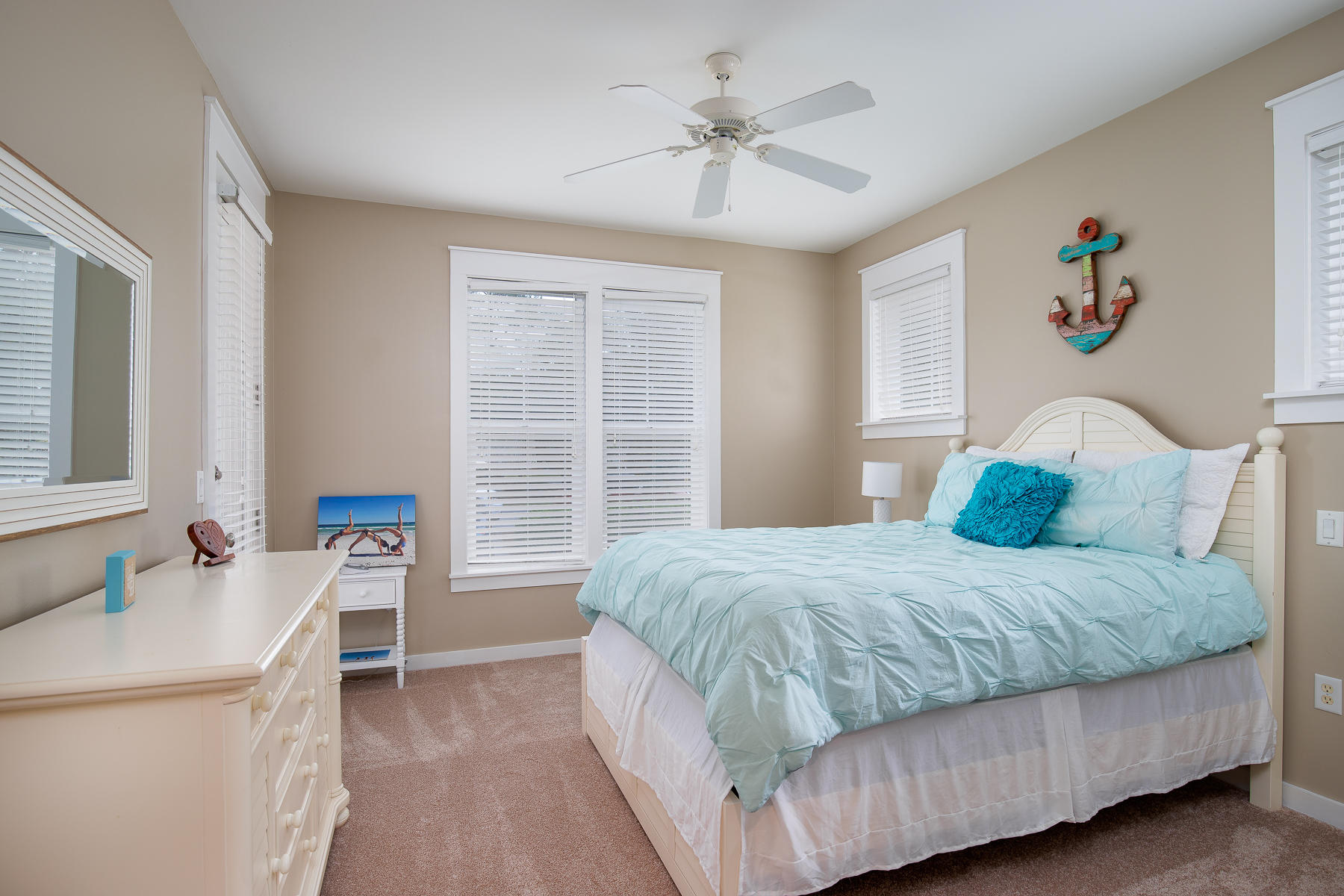 LAUREL GROVE - Residential