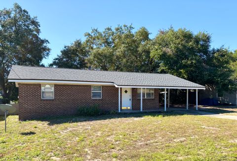 Photo of 22 Overstreet Drive, Mary Esther, FL 32569 (MLS # 988269)