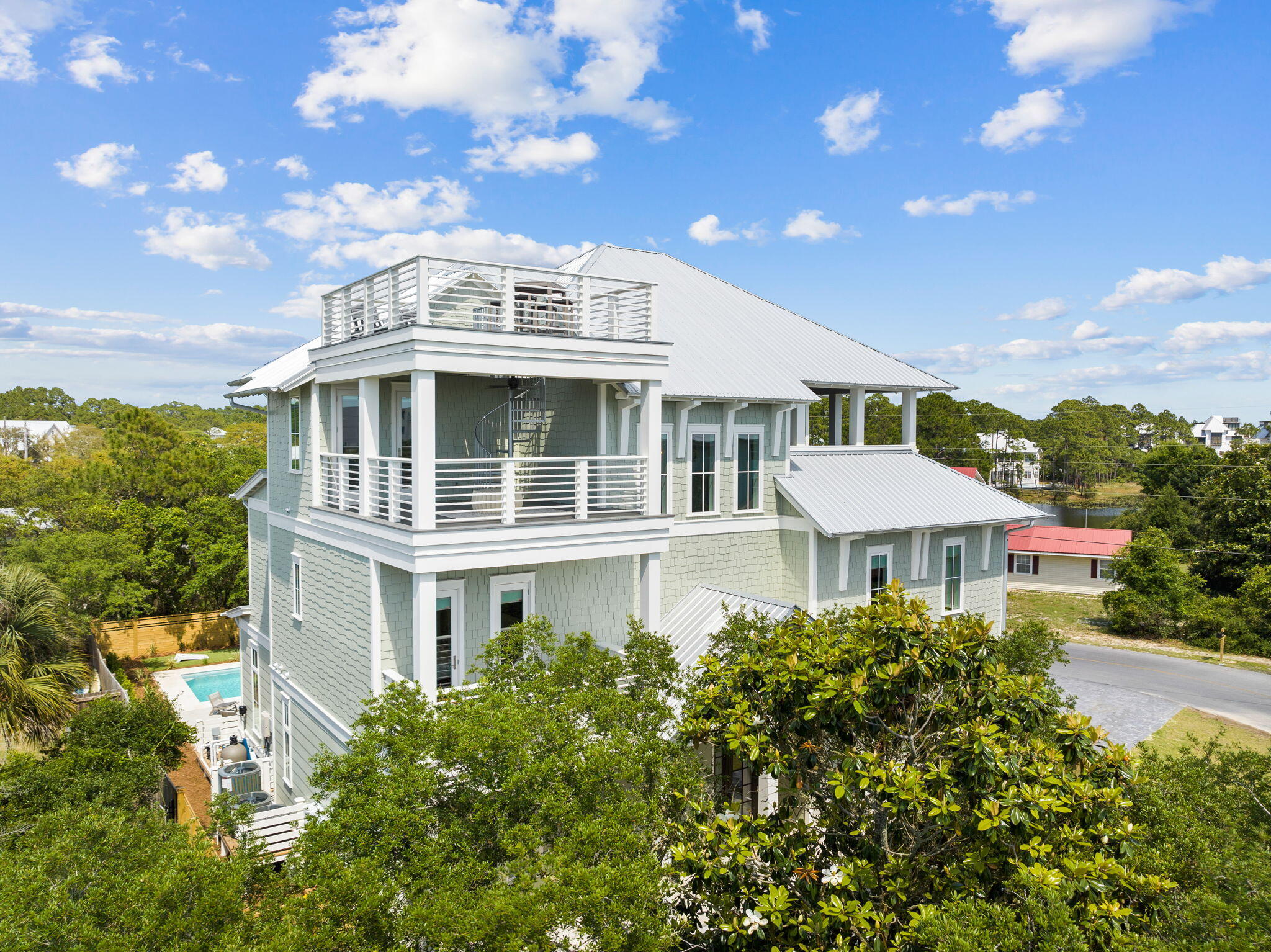 EASTERN LAKE ESTATES - Residential