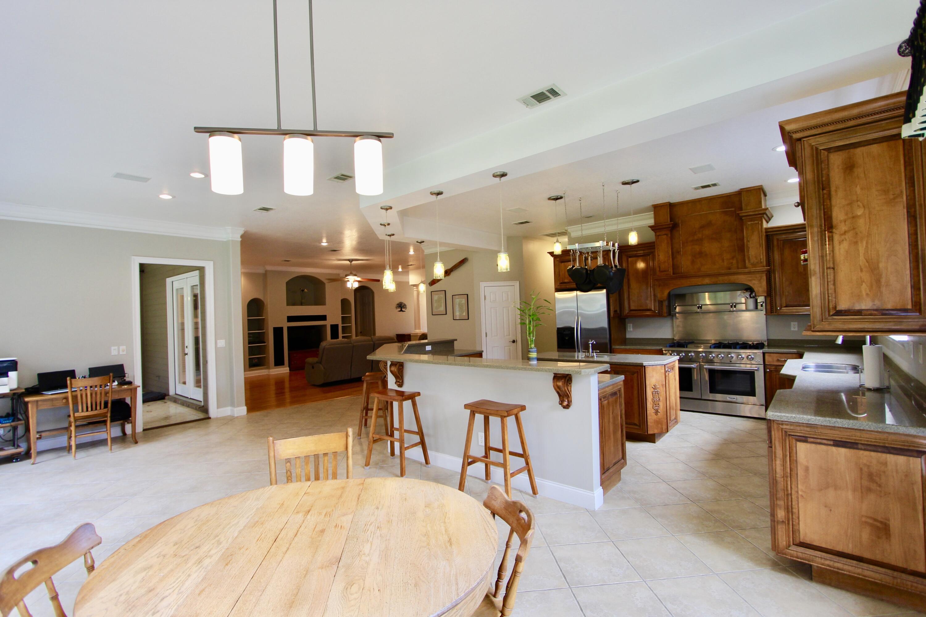 DORCHESTER PLACE - Residential