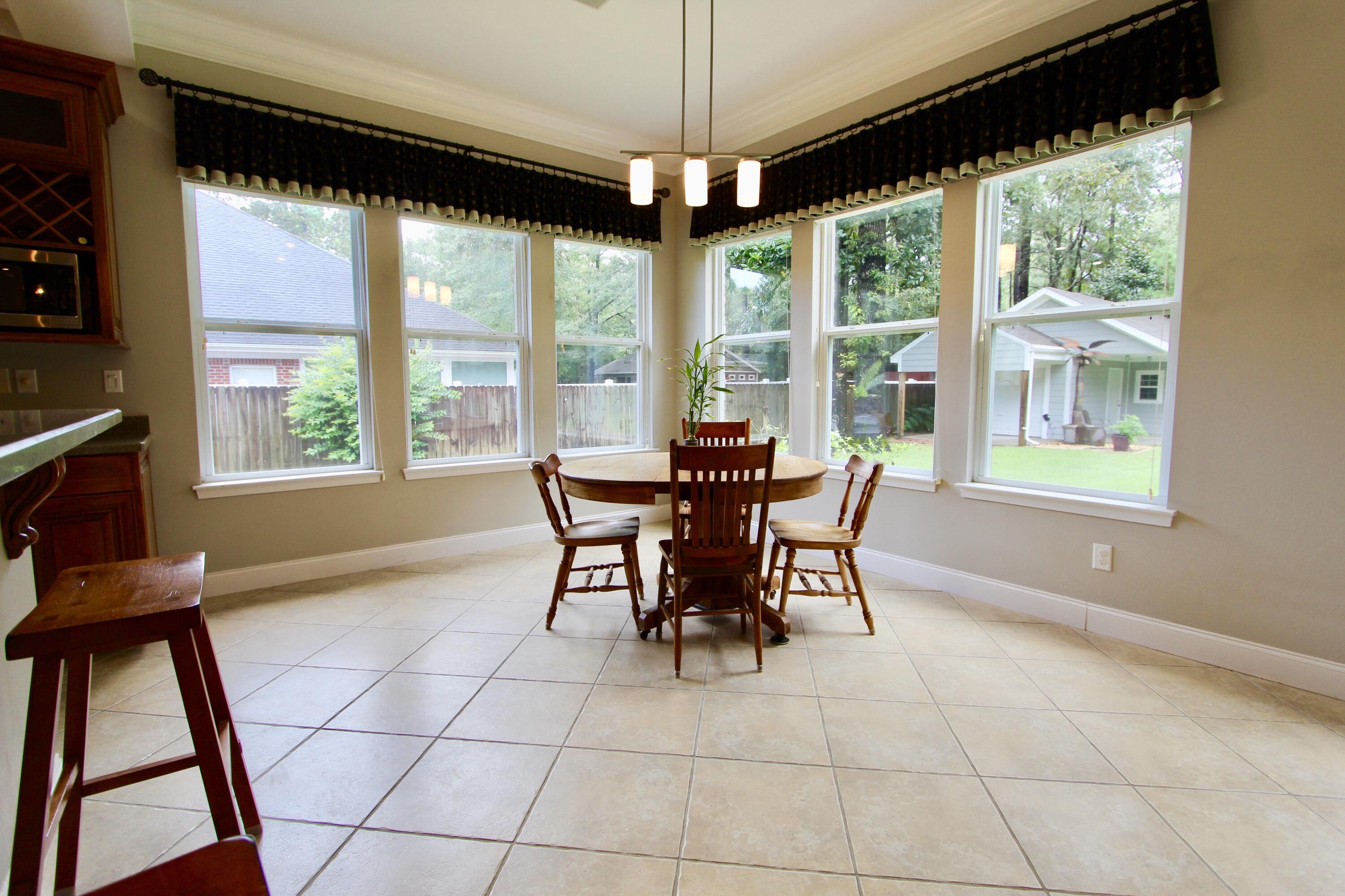 DORCHESTER PLACE - Residential