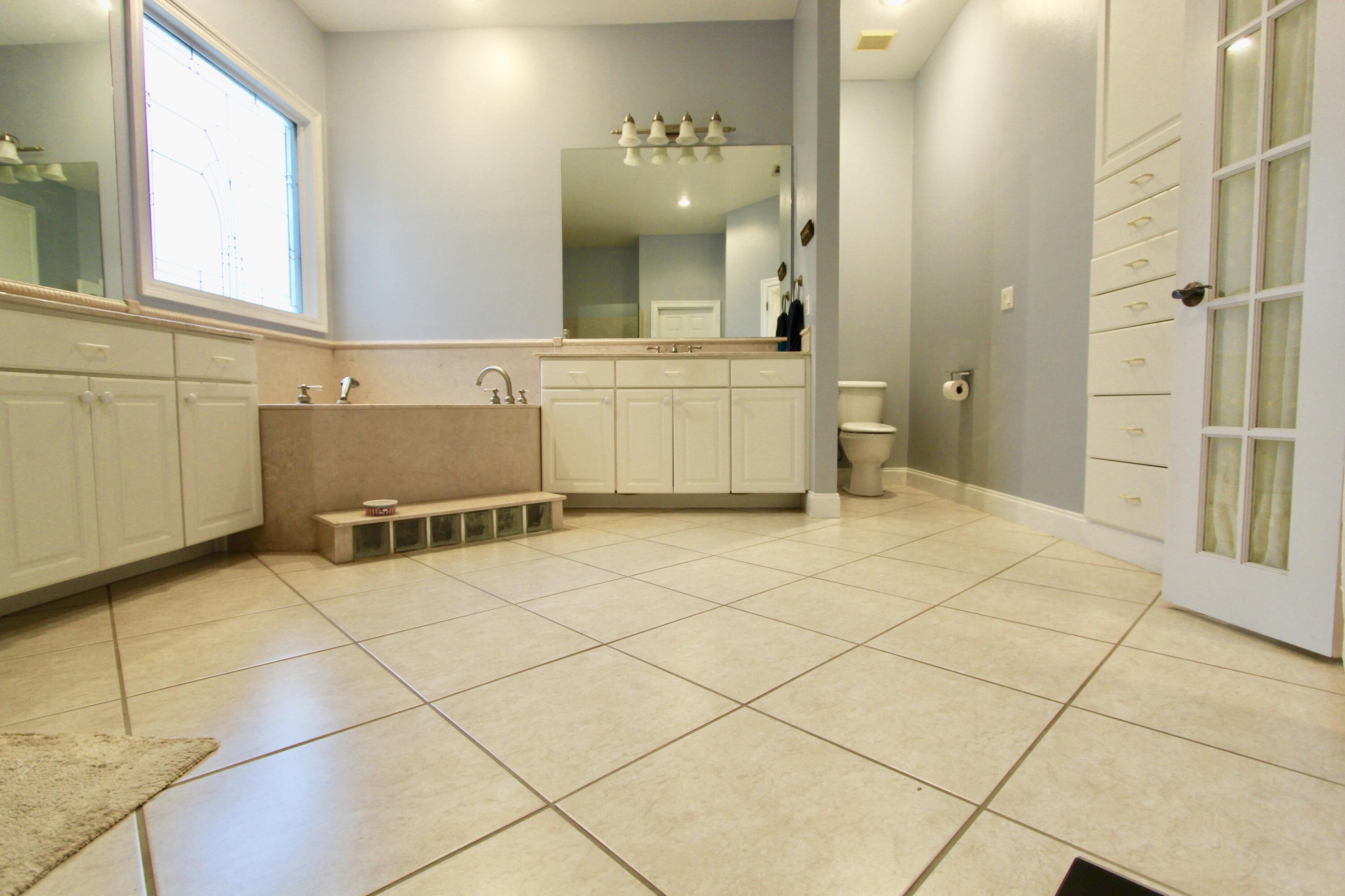 DORCHESTER PLACE - Residential