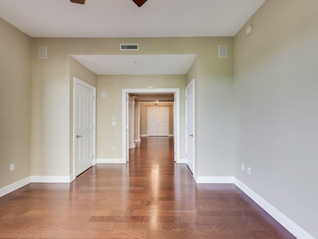 ONE WATER PLACE AT KELLY PLANTATION - Residential