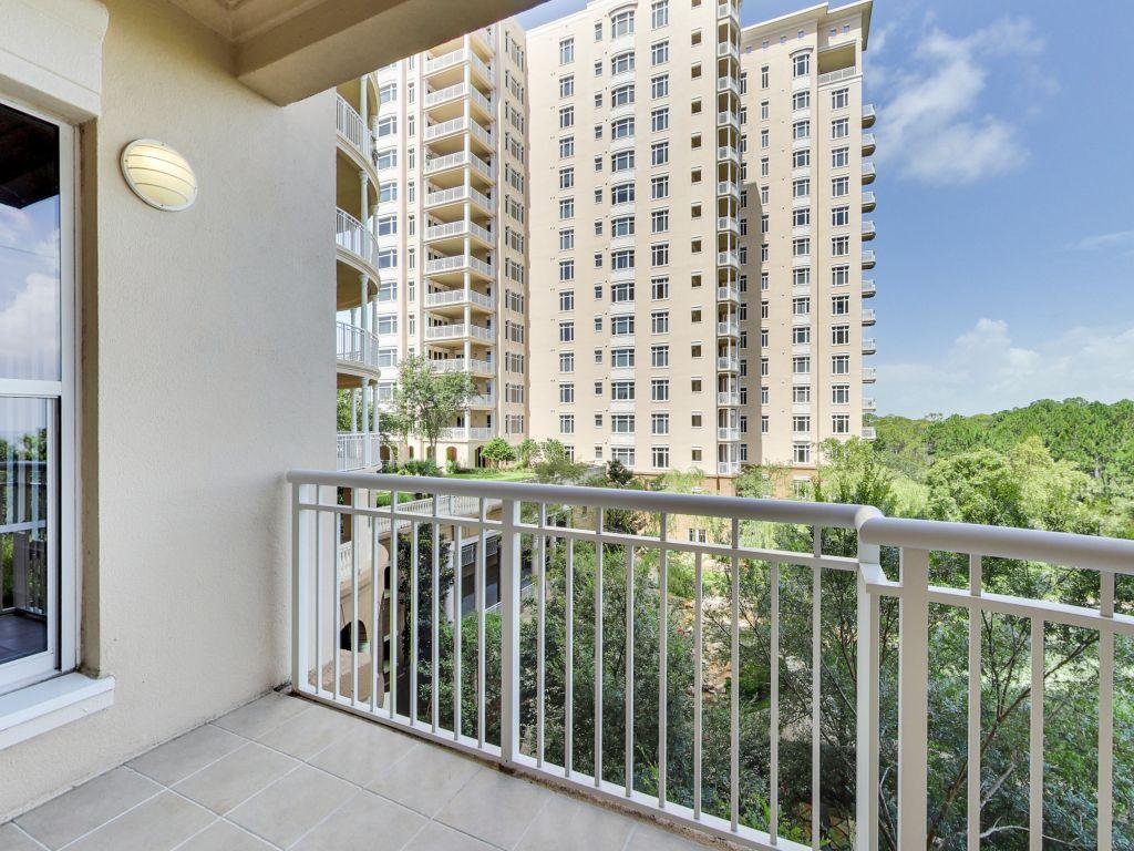 ONE WATER PLACE AT KELLY PLANTATION - Residential