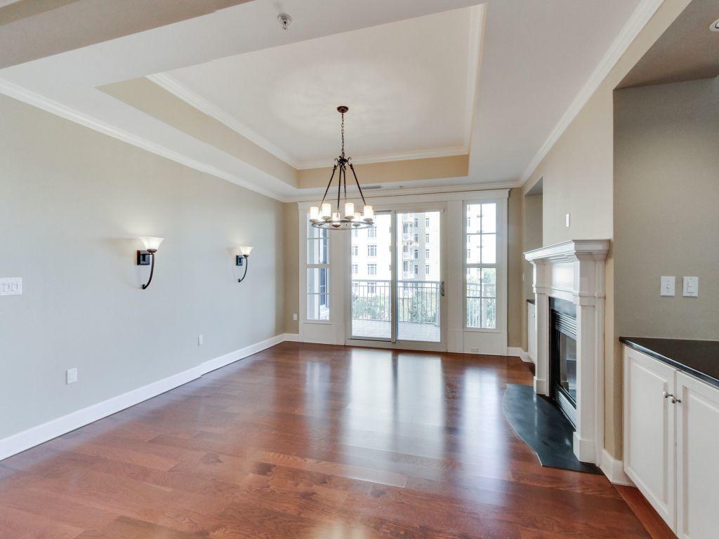 ONE WATER PLACE AT KELLY PLANTATION - Residential