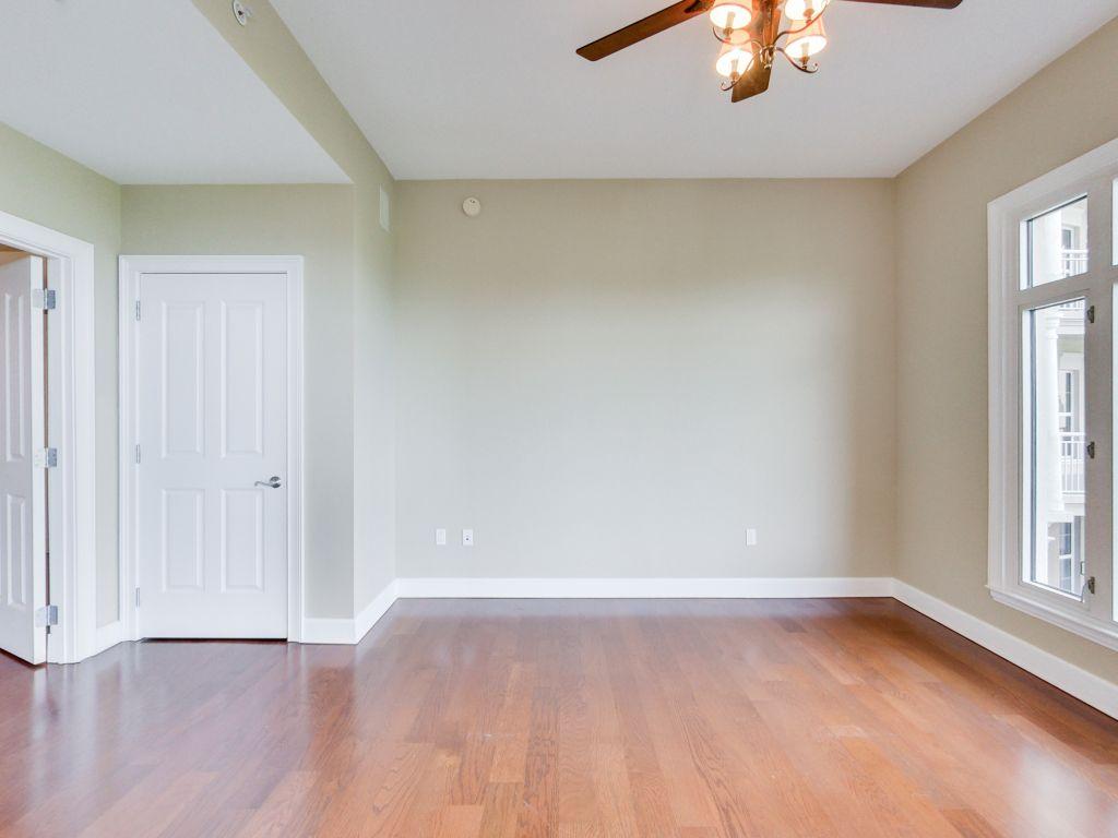 ONE WATER PLACE AT KELLY PLANTATION - Residential