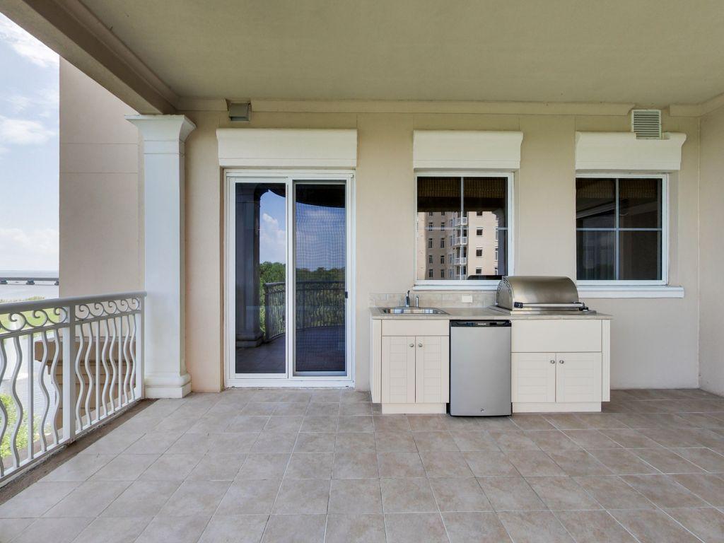 ONE WATER PLACE AT KELLY PLANTATION - Residential