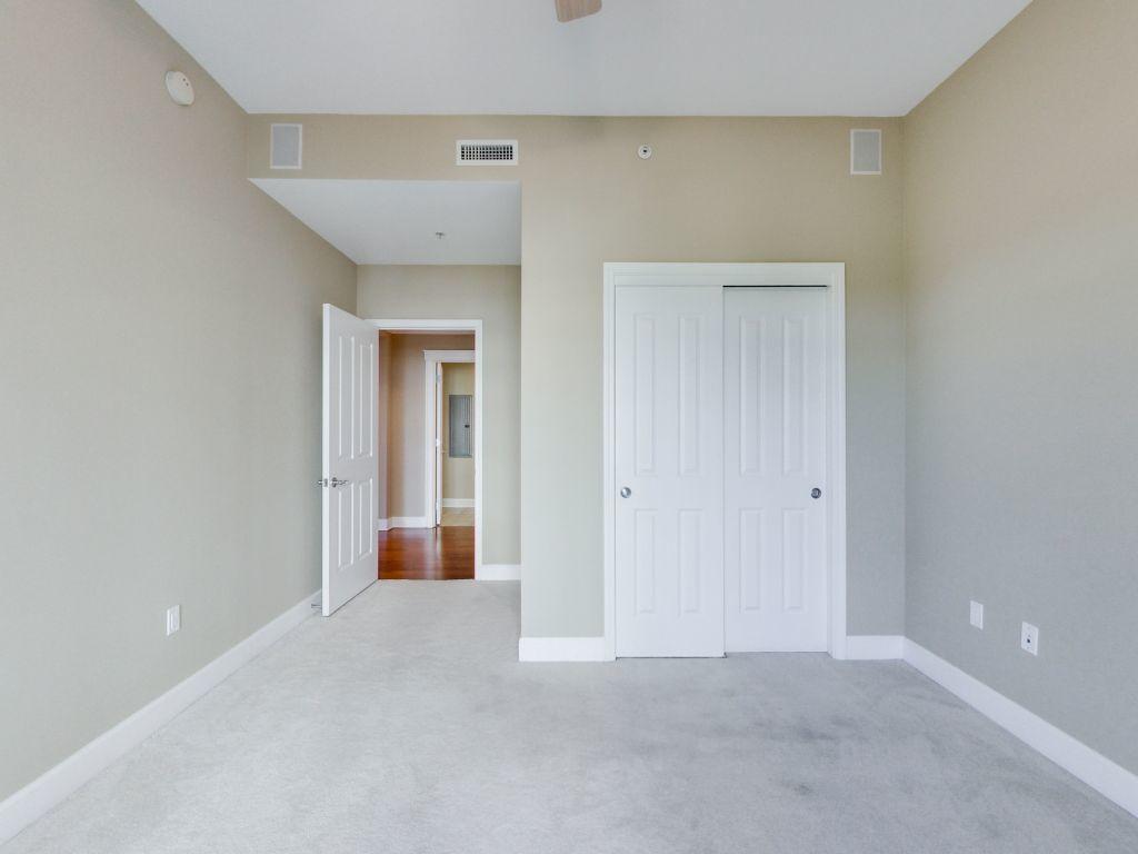 ONE WATER PLACE AT KELLY PLANTATION - Residential