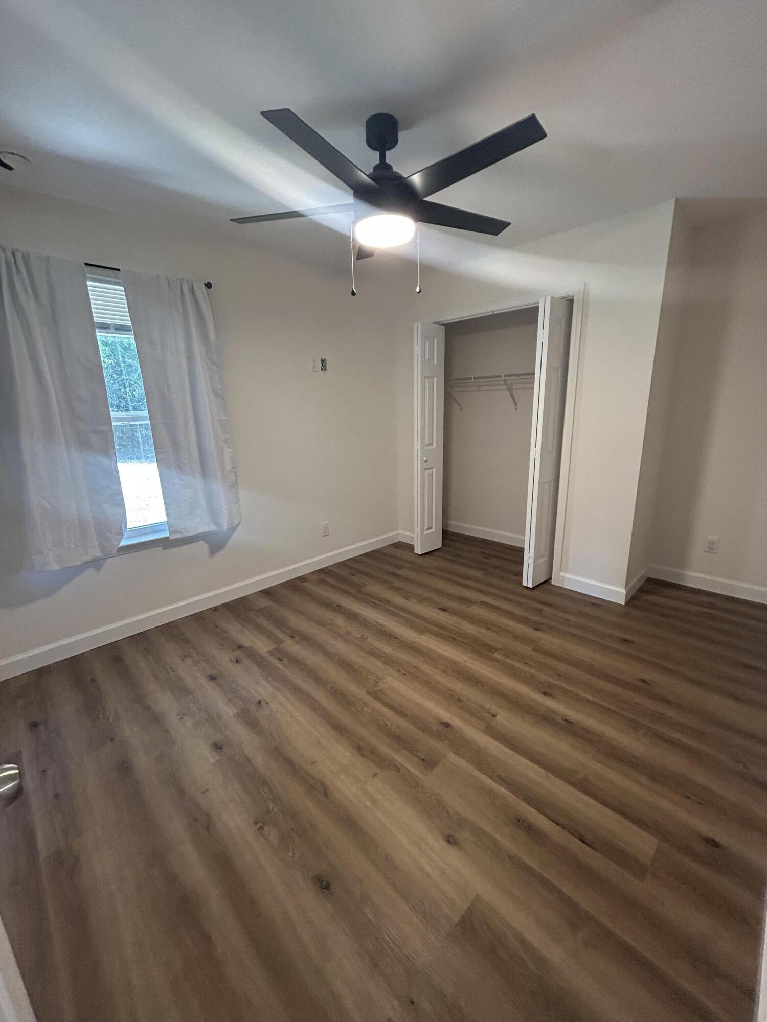 KING LAKE ESTATES UNIT 2 - Residential Lease