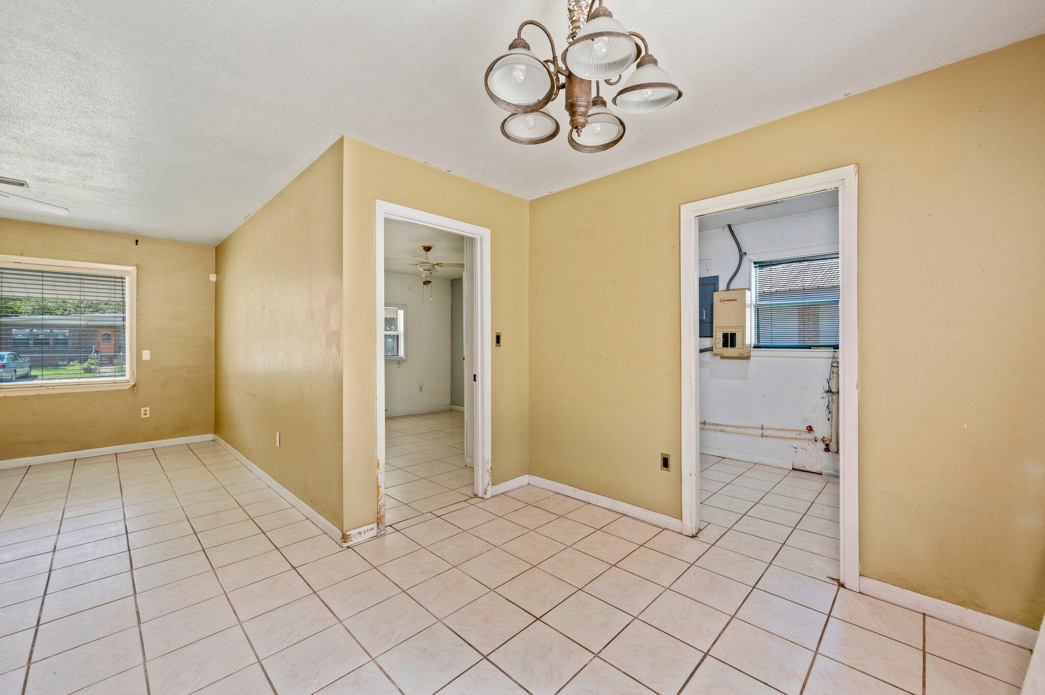 OLDE FORT WALTON - Residential