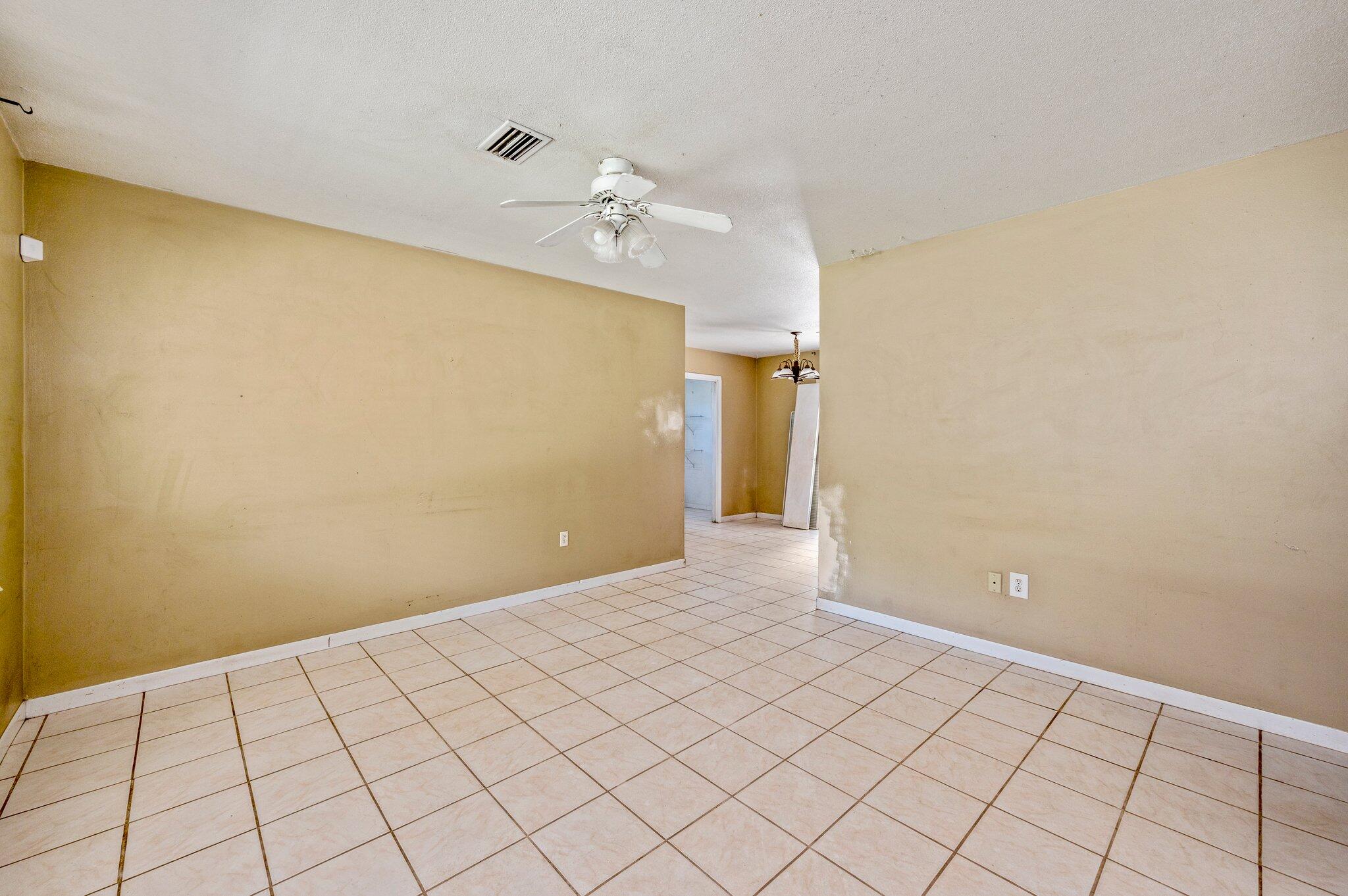 OLDE FORT WALTON - Residential