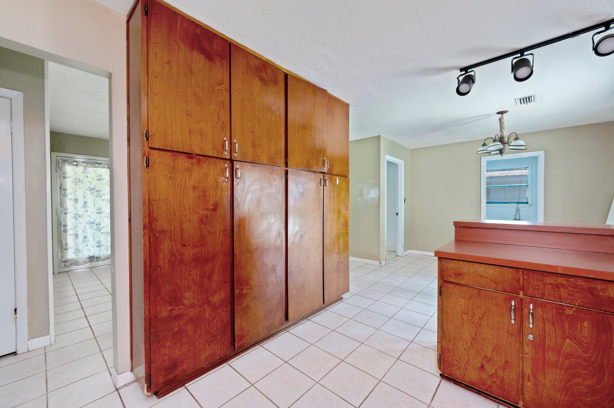 OLDE FORT WALTON - Residential