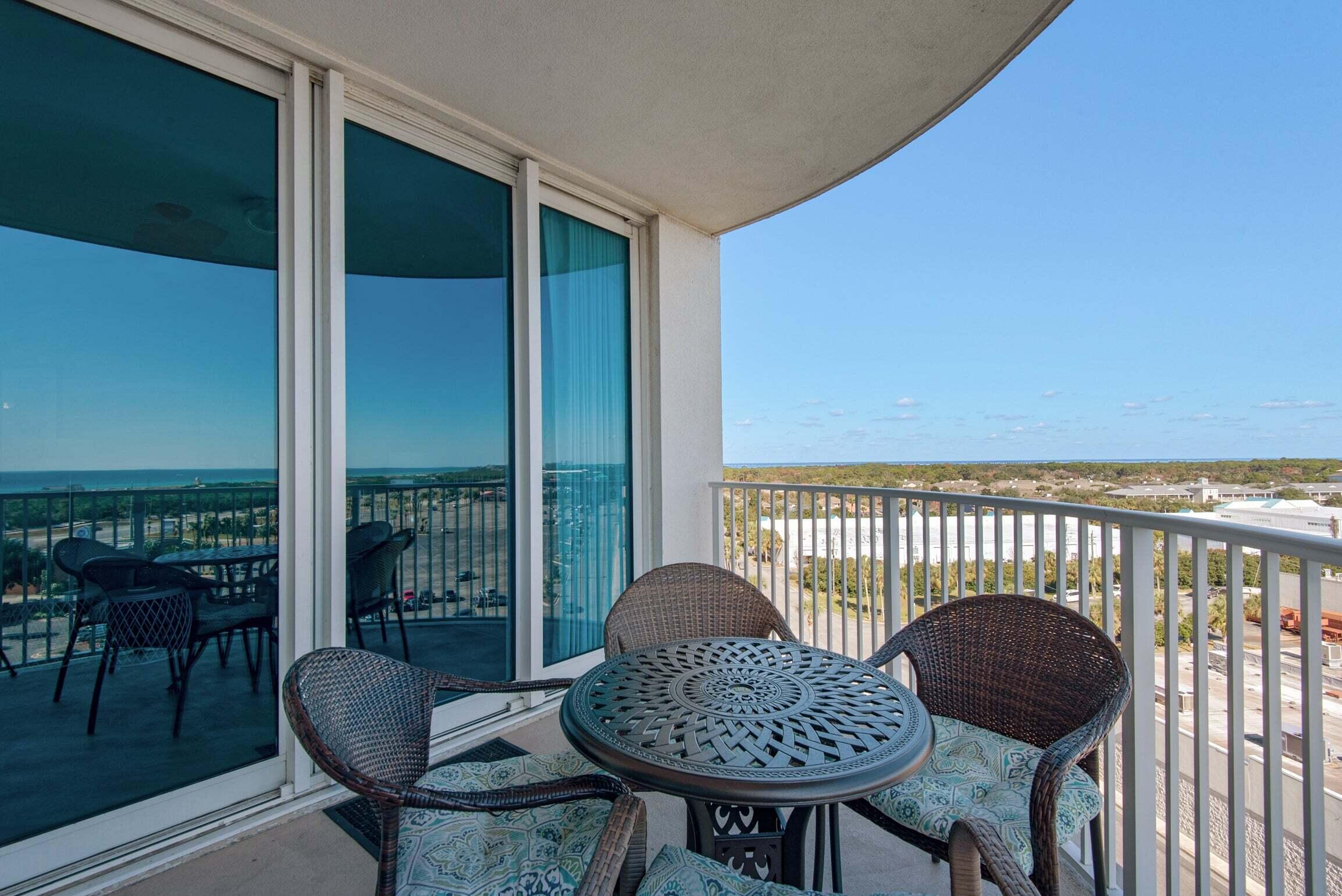 THE PALMS OF DESTIN - Residential