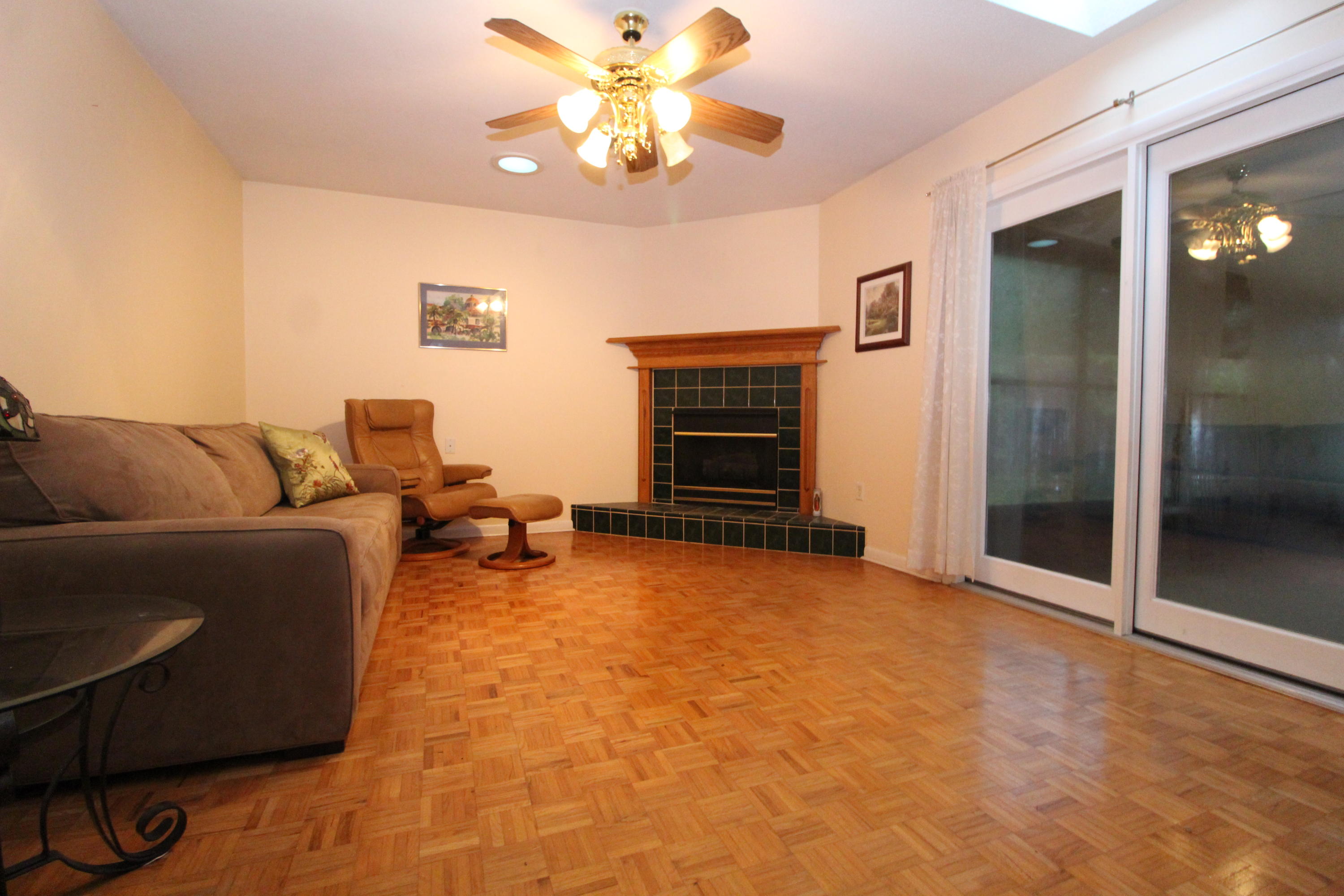 VESTA HEIGHTS 4TH ADDN - Residential