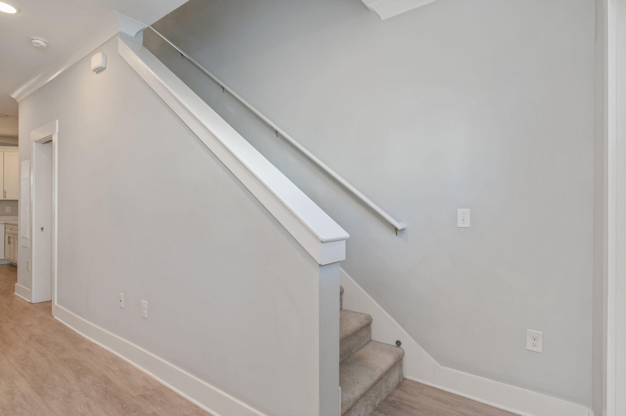 VERANDAS OF FREEPORT, THE - Residential Lease